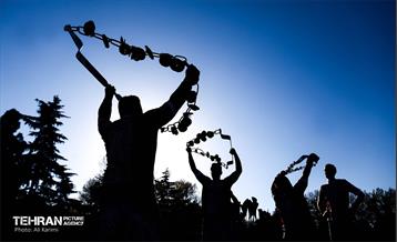 ورزش زورخانه ای در نوروزگاه فرهنگ و ملل پارک ملت 21