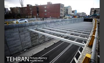 زیرگذر استاد معین قبل از افتتاح 34