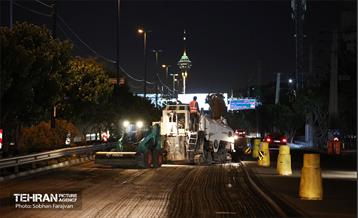 عملیات آسفالت‌ریزی در پایتخت 2