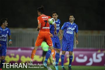 دیدار دو تیم سایپا تهران و استقلال تهران 16