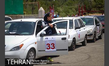 مسابقات اتومبیلرانى اسلالوم بانوان؛ جام مدافعان سلامت 13