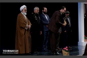 آیین تجلیل از ناشران آثار مادران و همسران شهید 5