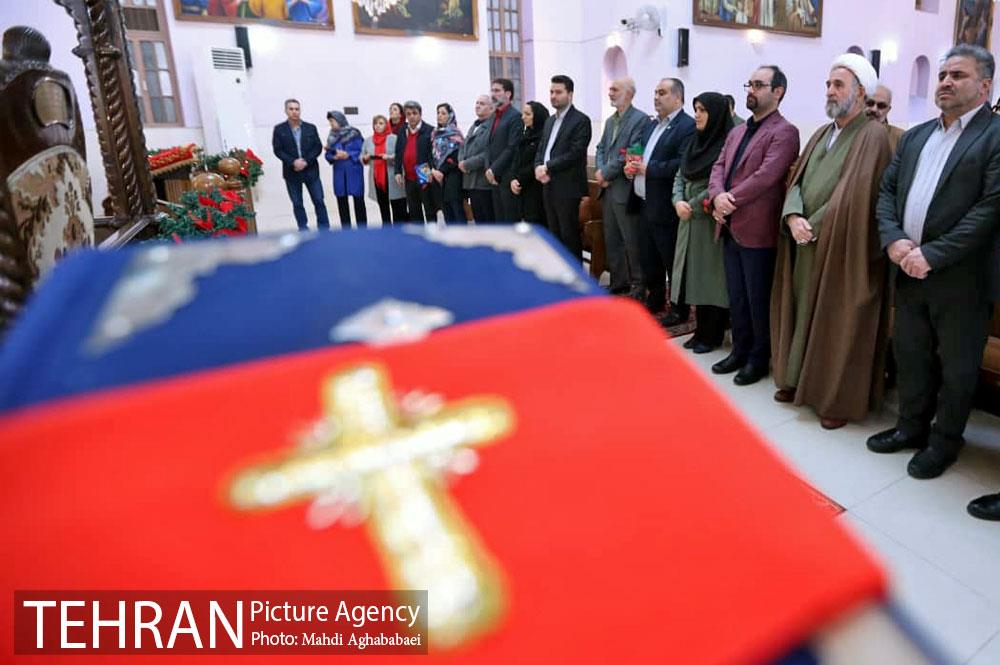 بازدید حجت نظری از کلیسای ترگمانچاتس 13