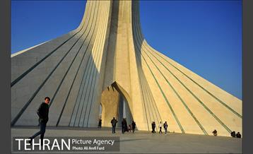 میدان آزادی 27