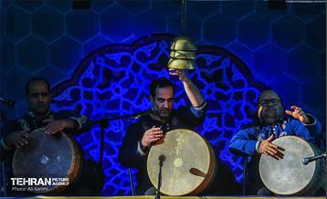 ورزش زورخانه ای در نوروزگاه فرهنگ و ملل پارک ملت 2