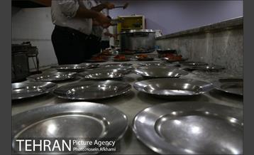 آخرین افطار ماه رمضان در کنار آتش نشانان شهر‎ 5