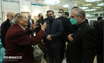 بازدید هنرمندان پیشکسوت و وزیر ارشاد از نمایشگاه قرآن 18