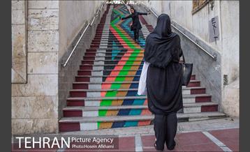 پله اول تا پله هشتم خیابان ولیعصر(عج)‎ 2