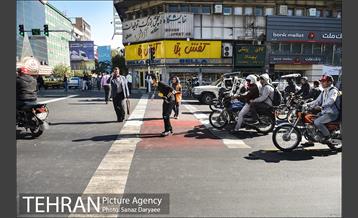 تشویق فرهنگ احترام به خطوط عابر پیاده 9