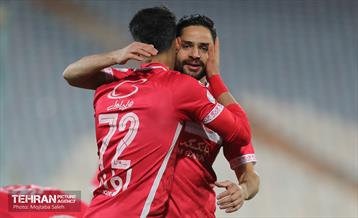 دیدار تیم های فوتبال پرسپولیس تهران و تراکتور سازی تبریز 5