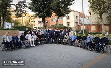 بازدید شهردار تهران از آسایشگاه جانبازان بقیه الله 22