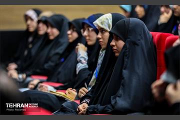 چهارمین جلسه از سلسه تورهای عکاسی انسان، کتاب، زندگی 21