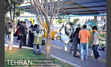 جشنواره تخم مرغ رنگی در بلوار کشاورز 33