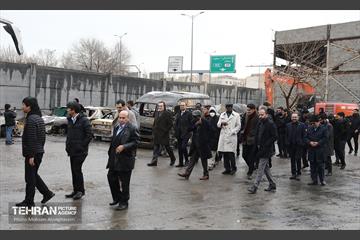 بازدید سفرا از تخریب اموال عمومی شهر 16