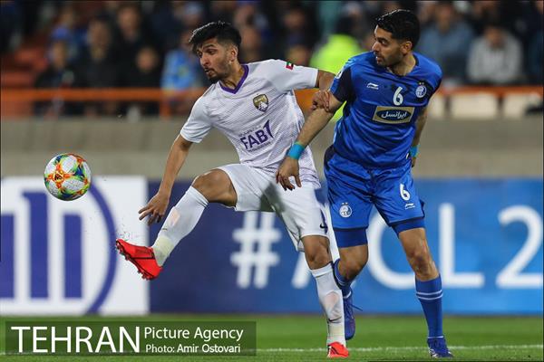 دیدار تیم‌های فوتبال استقلال - العین امارات 1