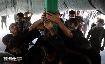 خیمه سوزان ظهر عاشورا در چهار راه گلوبندک  8