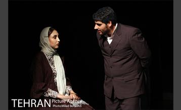 نمایش داستان عامه پسند‎ 9