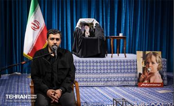 مراسم مناجات و توسل به امام زمان(عج) در رواق کشوردوست