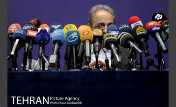 نخستین نشست خبری دکتر نجفی 25