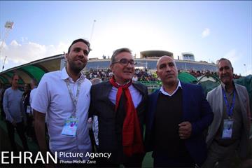 دیدار تیم های ذوب آهن و پرسپولیس 2