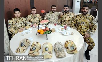 شب یلدا در کنار حافظان امنیت 12