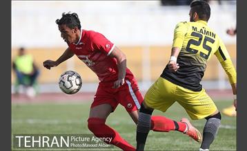 دیدار پارسه تهران و نفت مسجد سلیمان در لیگ آزادگان 11