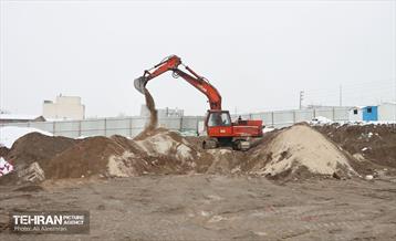 عملیات برف‌روبی در منطقه چهار