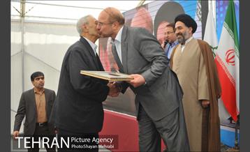 آیین افتتاح و بهره برداری از پروژه های منطقه 15 با حضور دکتر قالیباف 36