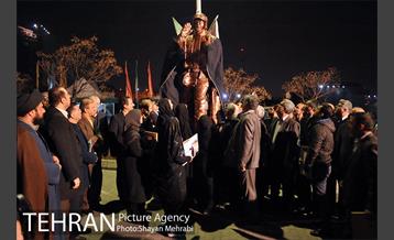 تجلیل از خانواده شهدای آتش‌نشان حادثه پلاسکو با حضور شهردار تهران 55