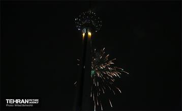 نور افشانی پایتخت از فراز برج میلاد 1