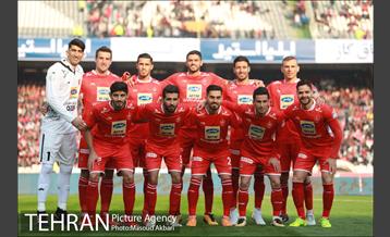دیدار تیم‌های فوتبال پرسپولیس - استقلال خوزستان 1