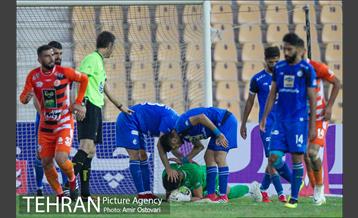 دیدار تیم‌های سایپا و استقلال تهران در لیگ برتر فوتبال ایران 19