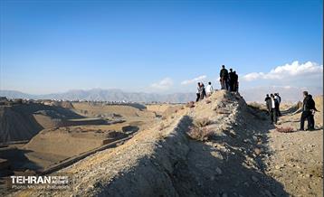 بازدید شهردار تهران از پروژه های خاکریزآب 14