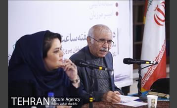 نشست ادبی شب های شعر نگارستان شهر 5