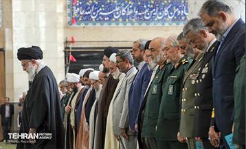 نماز عید فطر در مصلی تهران 42