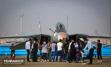 نمایشگاه اقتدار هوایی 32