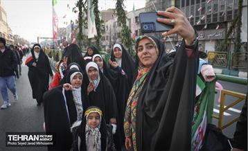 راهپیمایی یوم الله 22 بهمن 6