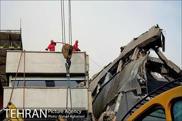 دومین روز نبرد با آوار پلاسکو -2 25