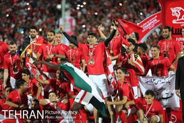 قهرمانی تیم پرسپولیس تهران در رقابت های لیگ برتر فوتبال ایران 11