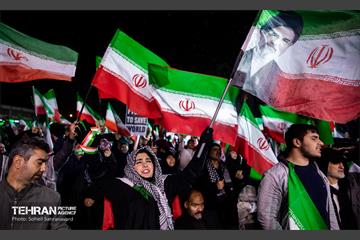 اجتماع تهرانی‌ها در حمایت از رهبری و نیروهای مسلح
