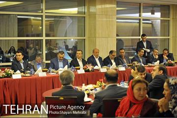 نشست سرپرست شهرداری تهران با میهمانان خارجی سی و یکمین نمایشگاه بین المللی کتاب  تهران 13