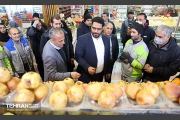 بازدید اصحاب رسانه از زنجیره تامین محصولات مصرفی ماه رمضان و میوه شب عید 23