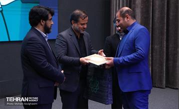 آیین تجلیل از شهرنگاران شهرداری تهران 16