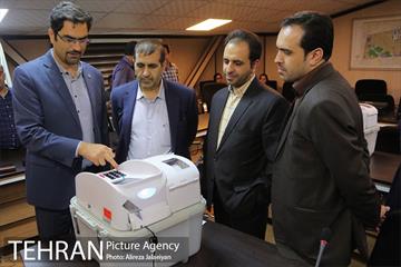 مانور برگزاری انتخابات شورایاری محلات شهر تهران 22