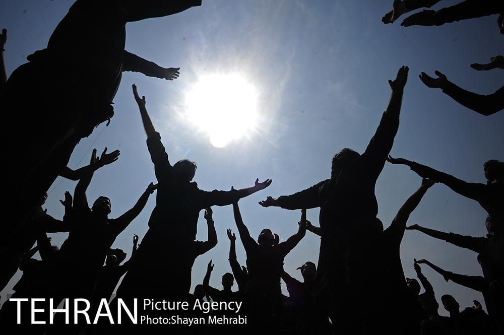 عزاداری تاسوعای حسینی(ع) در میدان امام حسین(ع) 8