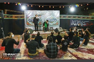 راه اندازی پویش نذر کتاب در ایام محرم در منطقه 5