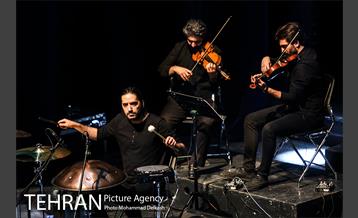 کنسرت آنلاین علیرضا قربانی در تالار وحدت 32