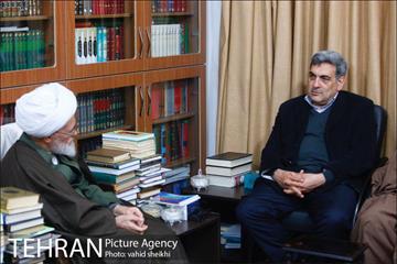 دیدار شهردار تهران با آیت الله العظمی بیات زنجانی  4