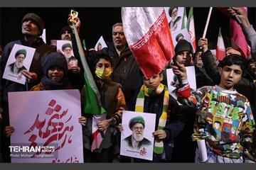 عزاداری هفتمین روز شهادت رهبر انقلاب در میدان بریانک 17