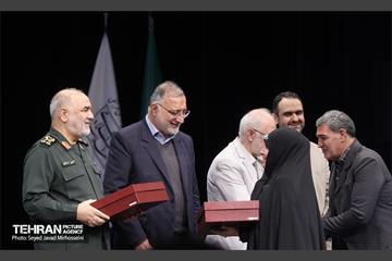 هفدهمین پاسداشت ادبیات جهاد و مقاومت 7